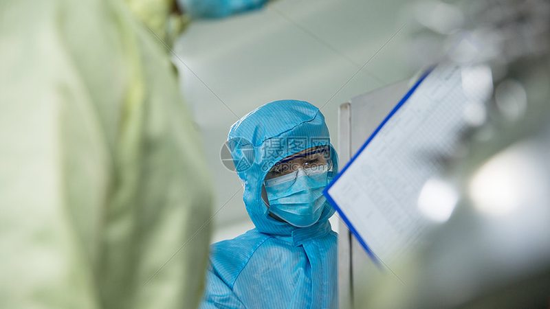 热风循环干燥箱：使用中的五大关键注意事项**